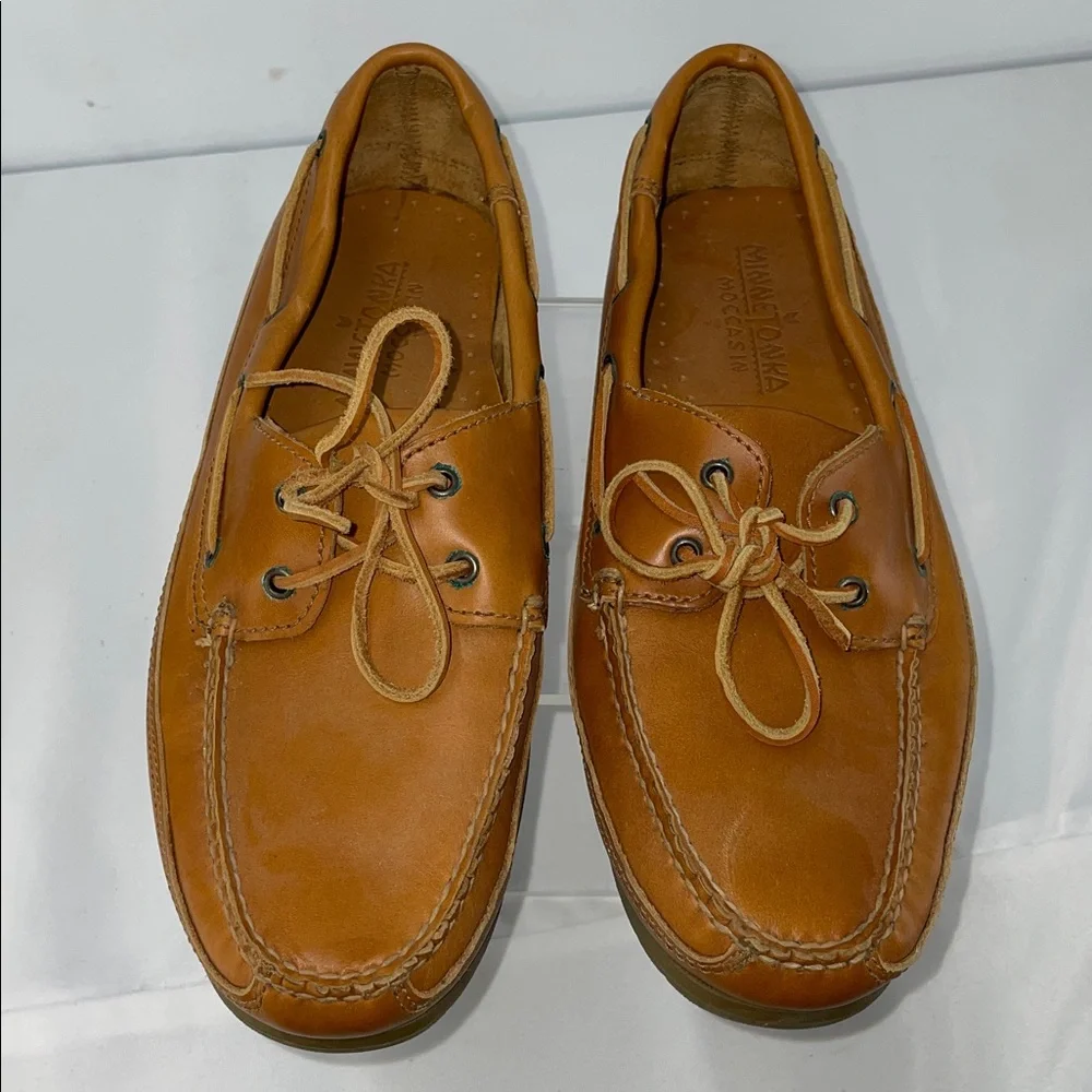 MINNETONKA MOCCASIN STYLE BOAT SHOES FTL-02-052